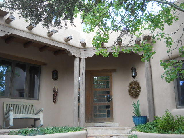 7394 Old Santa Fe Trail, Santa Fe, NM 87505