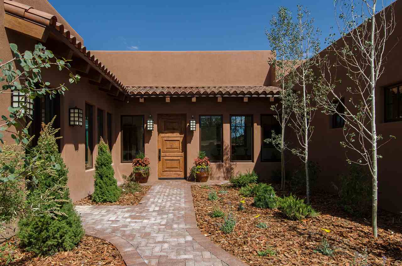12 Parsley Circle, Santa Fe, NM 87506