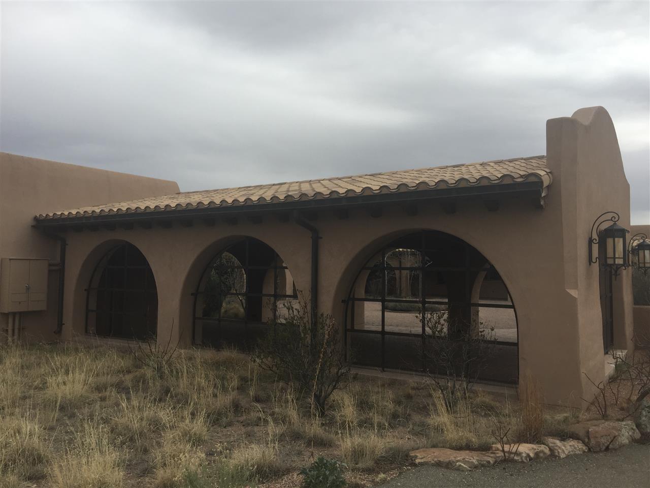 16 Hacienda Rincon, Santa Fe, NM 87506