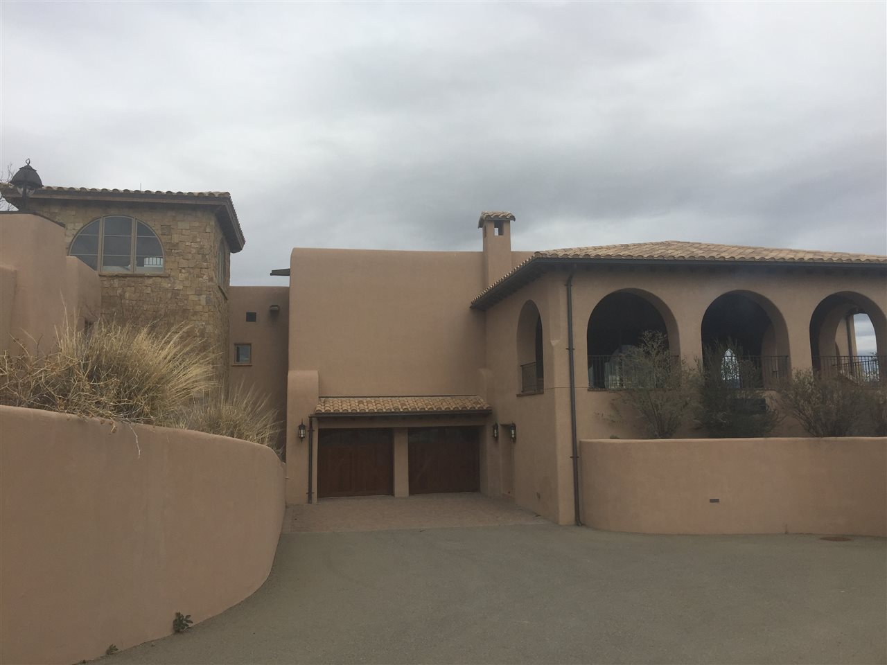 16 Hacienda Rincon, Santa Fe, NM 87506
