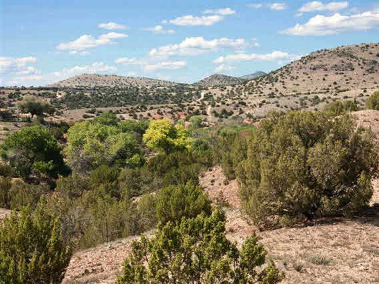 26 CALLE MILPA, Santa Fe, NM 87507