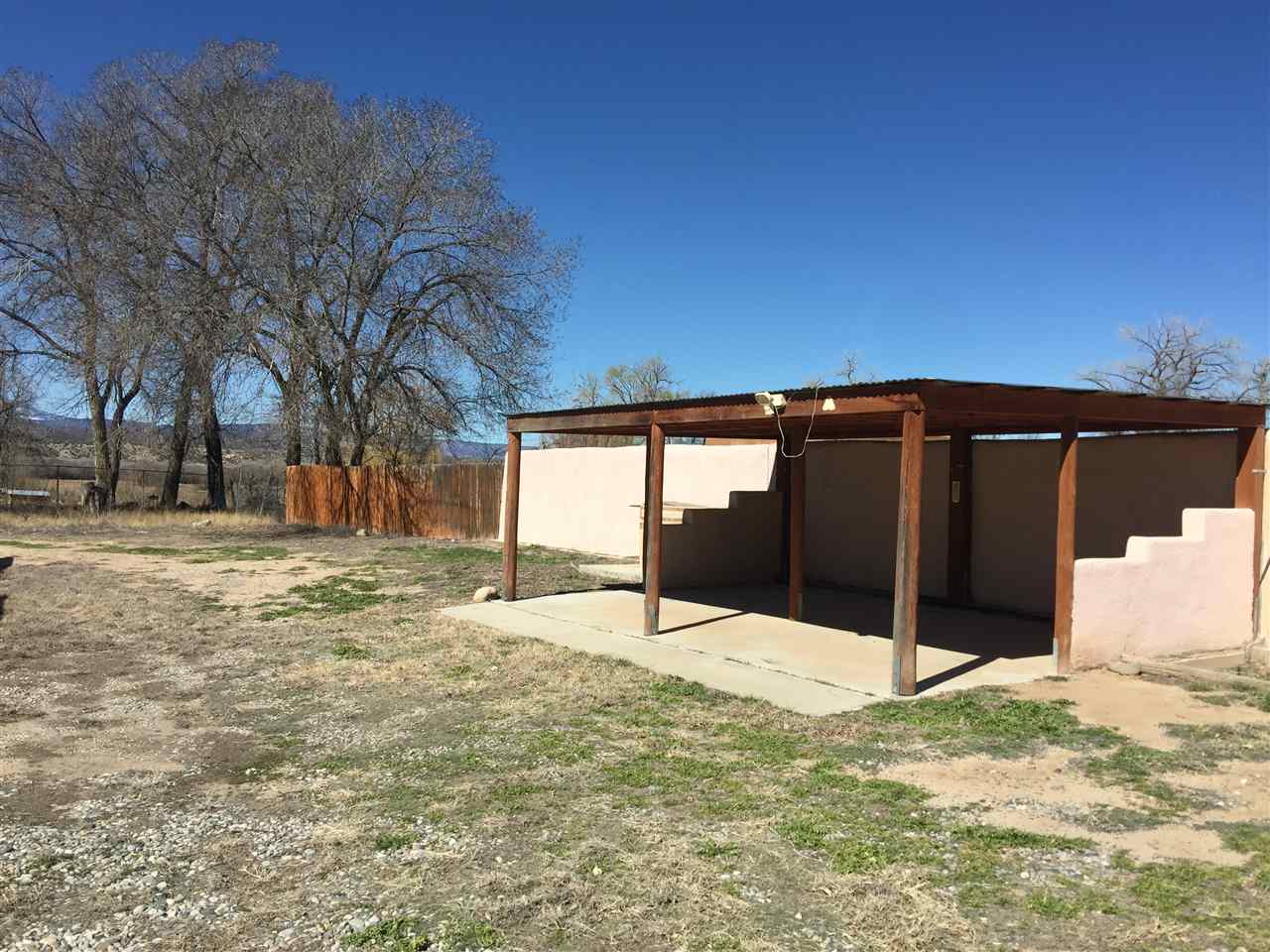 316C Medinas Lane, Espanola, NM 87532