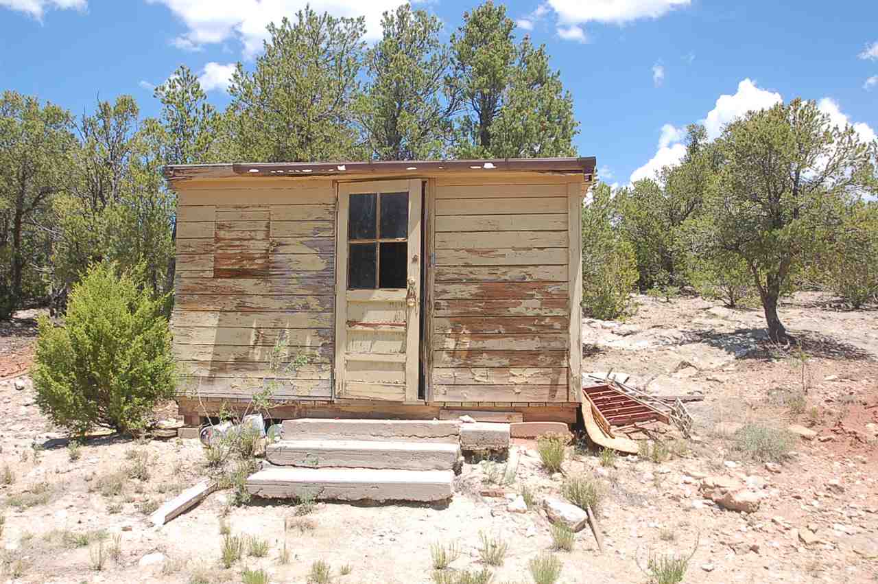 6 Rivera Ridge Lane, Pecos, NM 87552