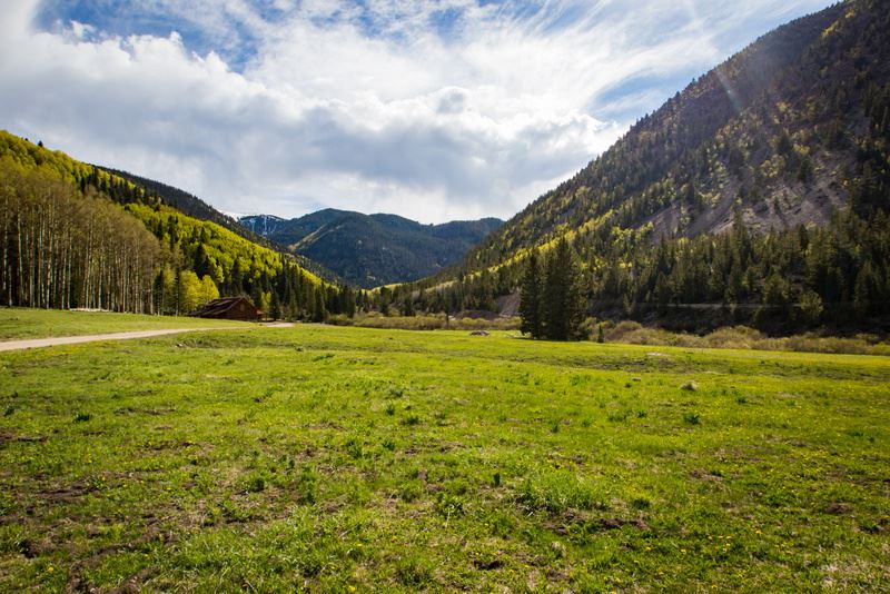 31 Mountain View Rd, Red River, NM 87558