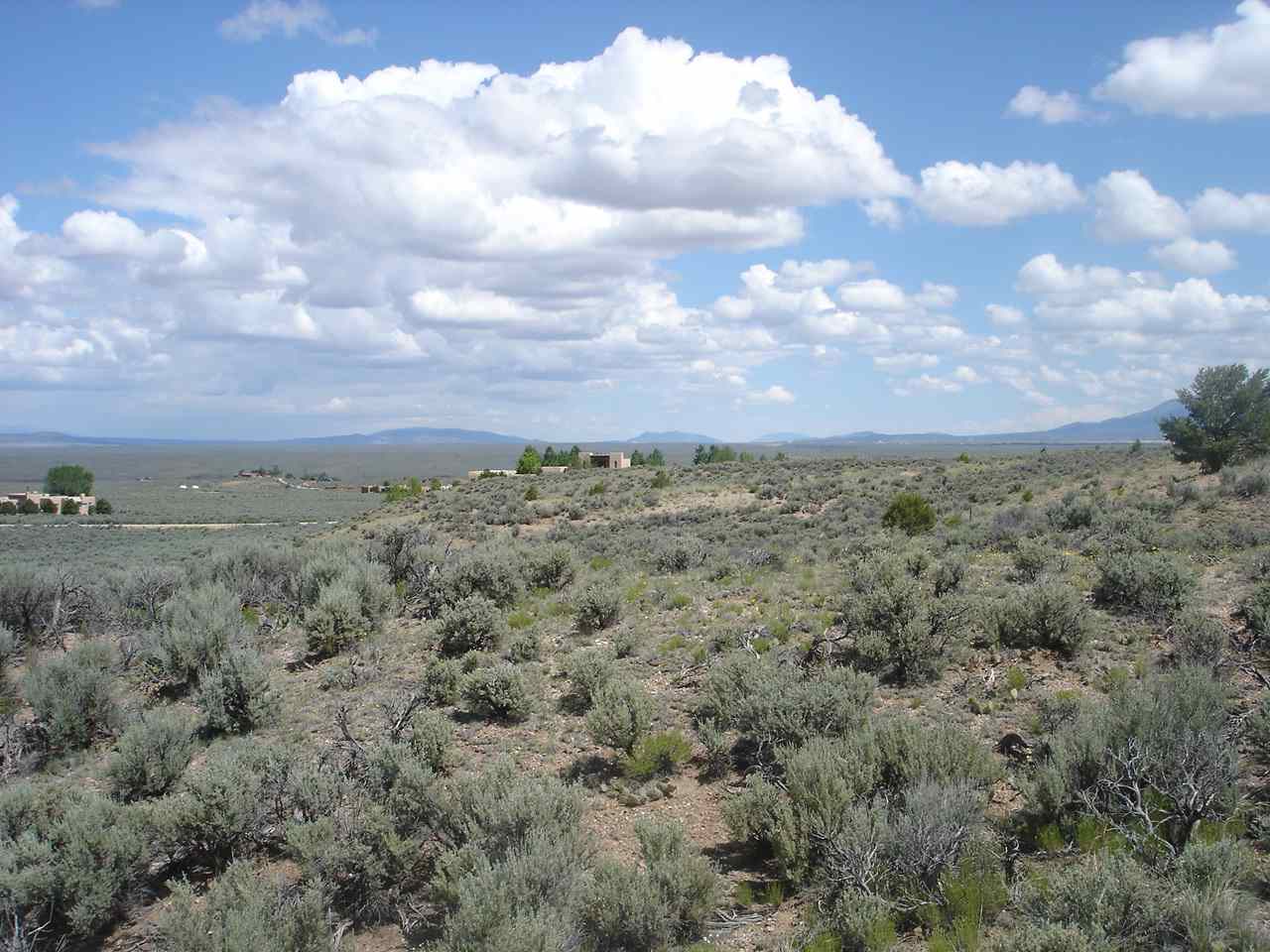 * County Road 110, Taos, NM 87571