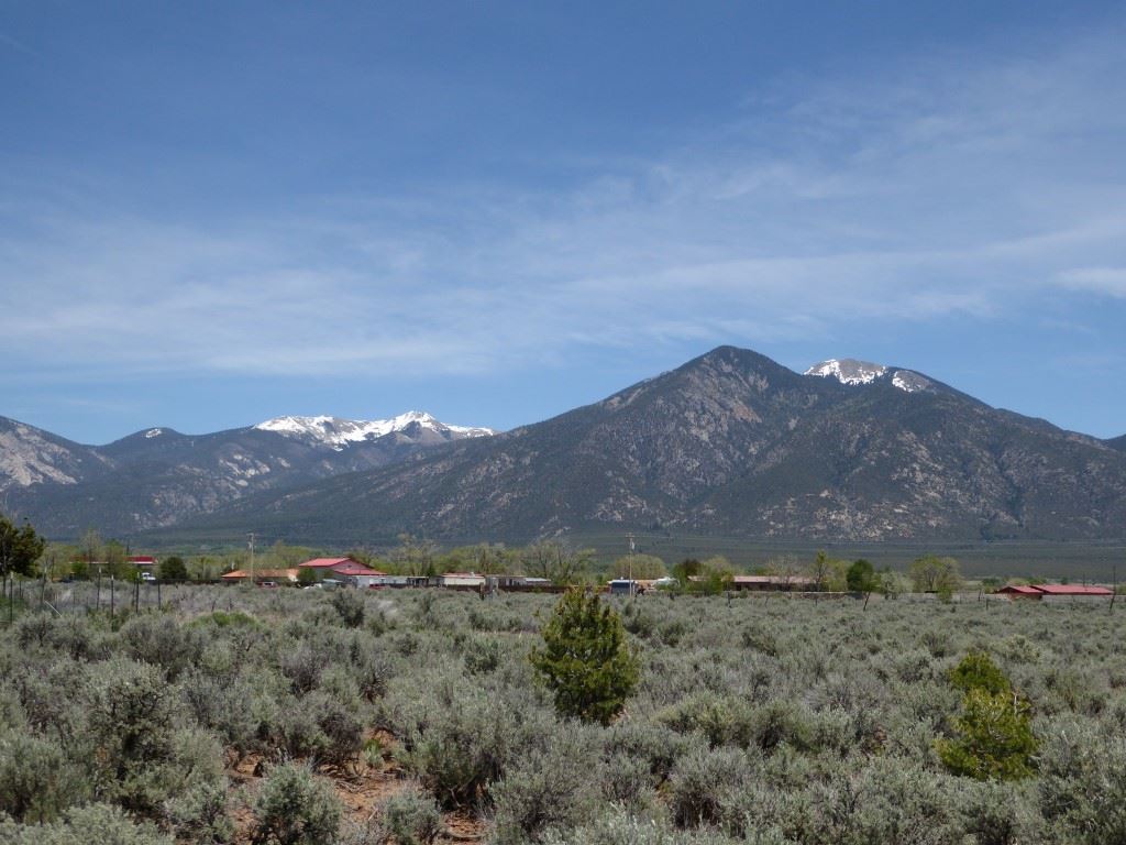 - Patricia Place, Taos, NM 87571