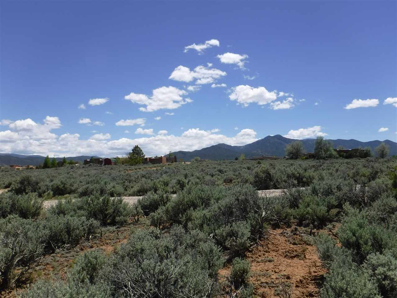 C Vista Del Ocaso, Taos, NM 87571