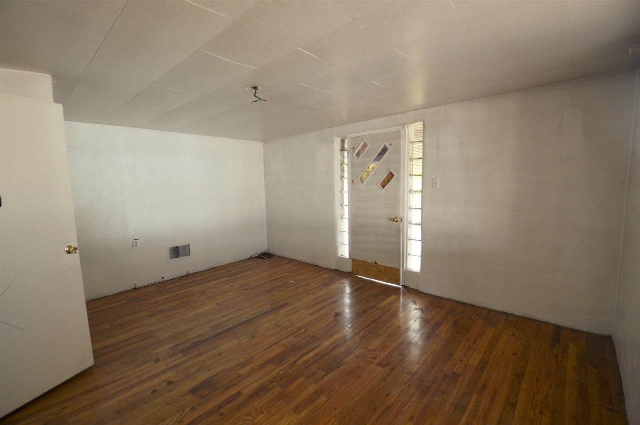 413 Rincon Street, Las Vegas, NM 87701