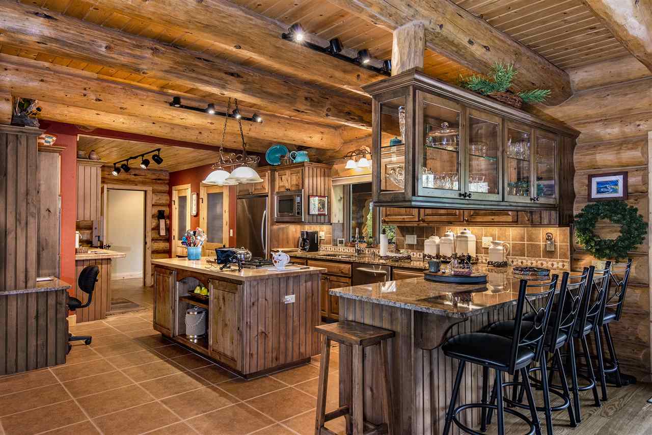 427 El Camino Real, Angel Fire, NM 87710