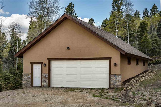 195Via de Maria, Angel Fire, NM 87710