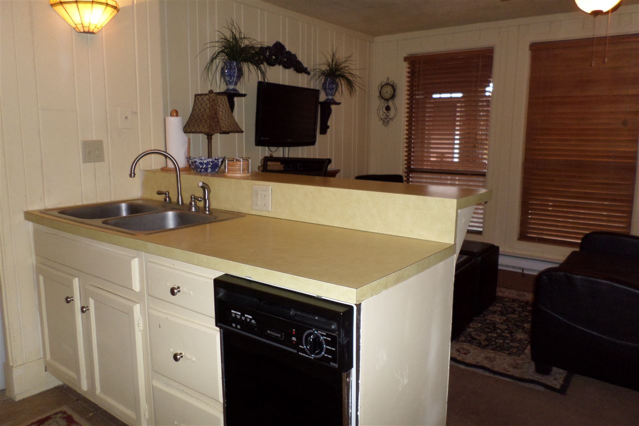 20 Jackson Hole Road, Angel Fire, NM 87710