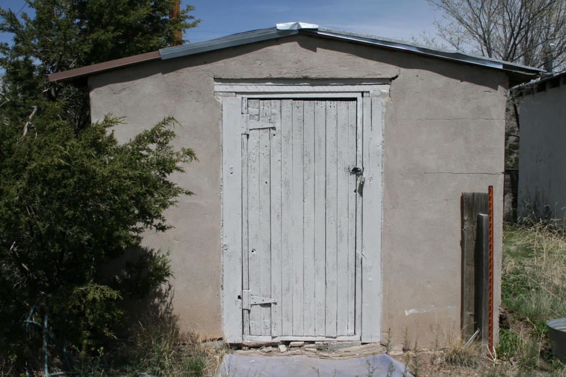 11 Old State Route 60, Datil, NM 87821