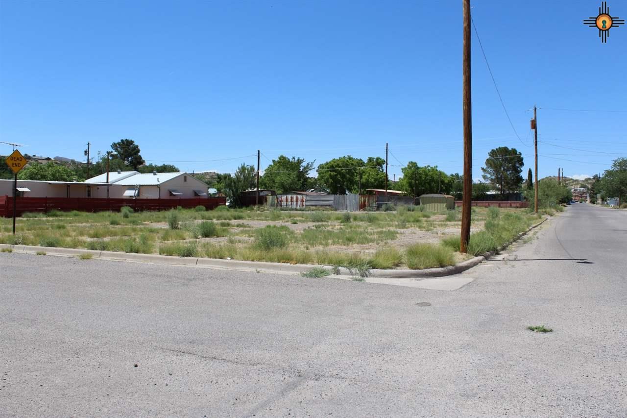701 Wyona, Truth Or Consequences, NM 87901