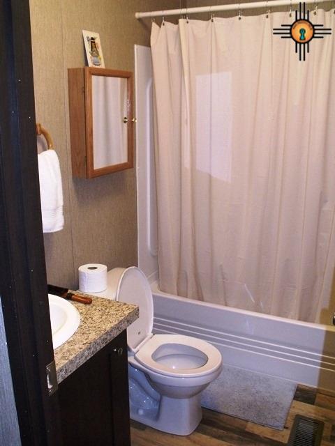 909 Henson, Truth Or Consequences, NM 87901