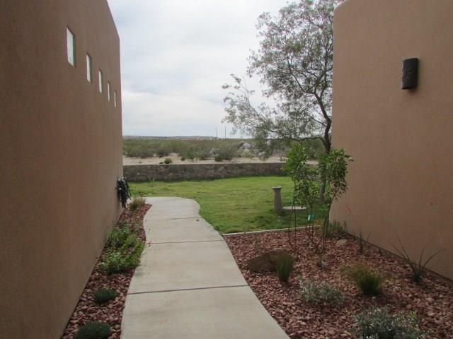 195 Alluvial Lane, Anthony, NM 88021