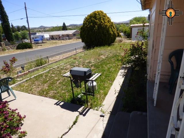 301 Lincoln Street, Santa Clara, NM 88023