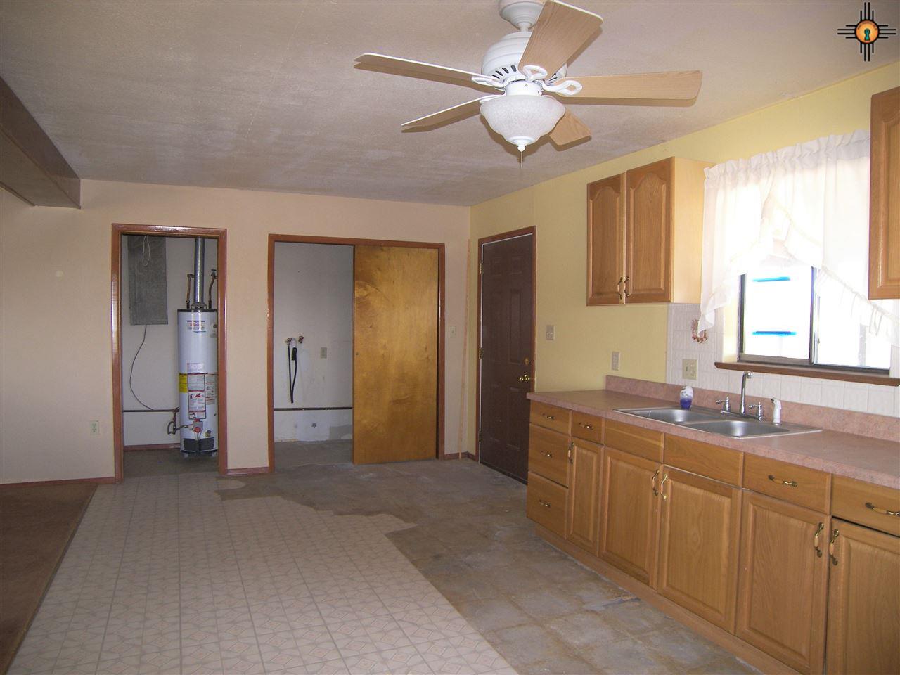 700 N Laguna St, Columbus, NM 88029