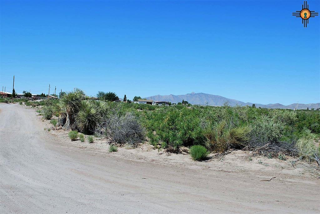 Chato Dr NW, Deming, NM 88030