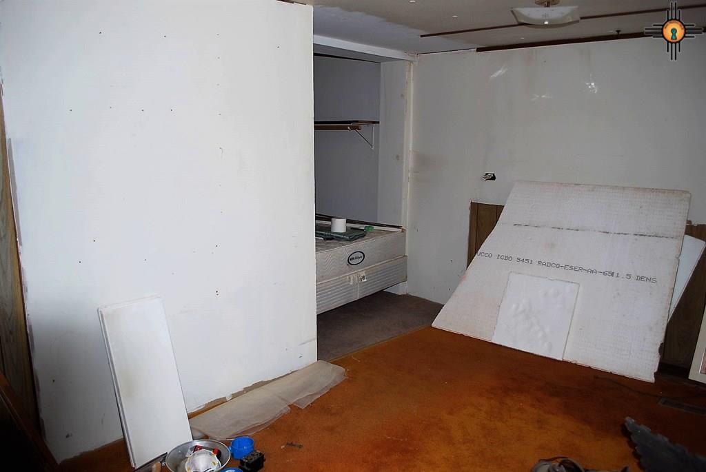 560 Herrington Dr SE, Deming, NM 88030