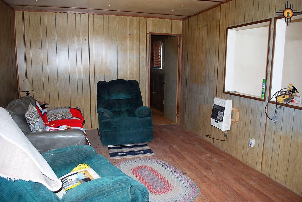 560 Herrington Dr SE, Deming, NM 88030