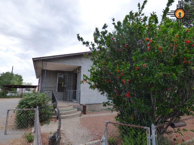 208 B St, Hurley, NM 88043