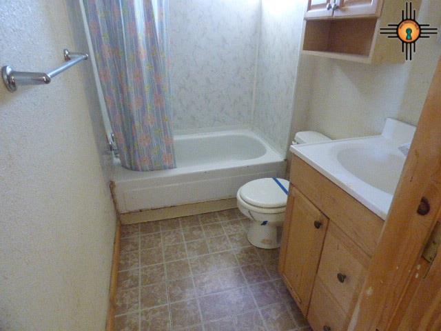 204 E Victoria Street, Silver City, NM 88061