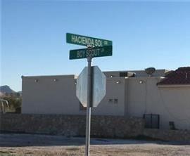 2041 Boy Scout Lane, Sunland Park, NM 88063