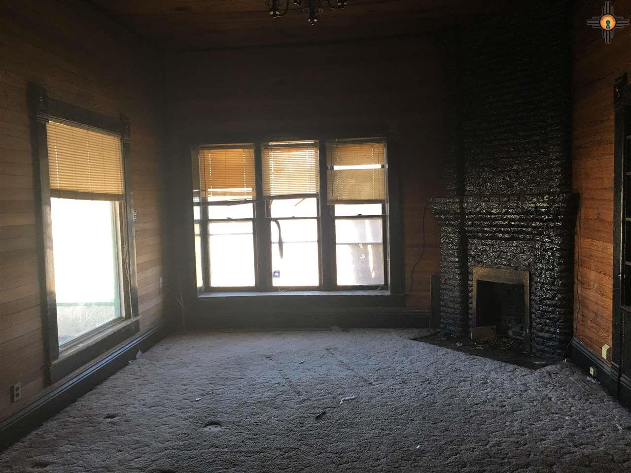420 S Ave B, Portales, NM 88101