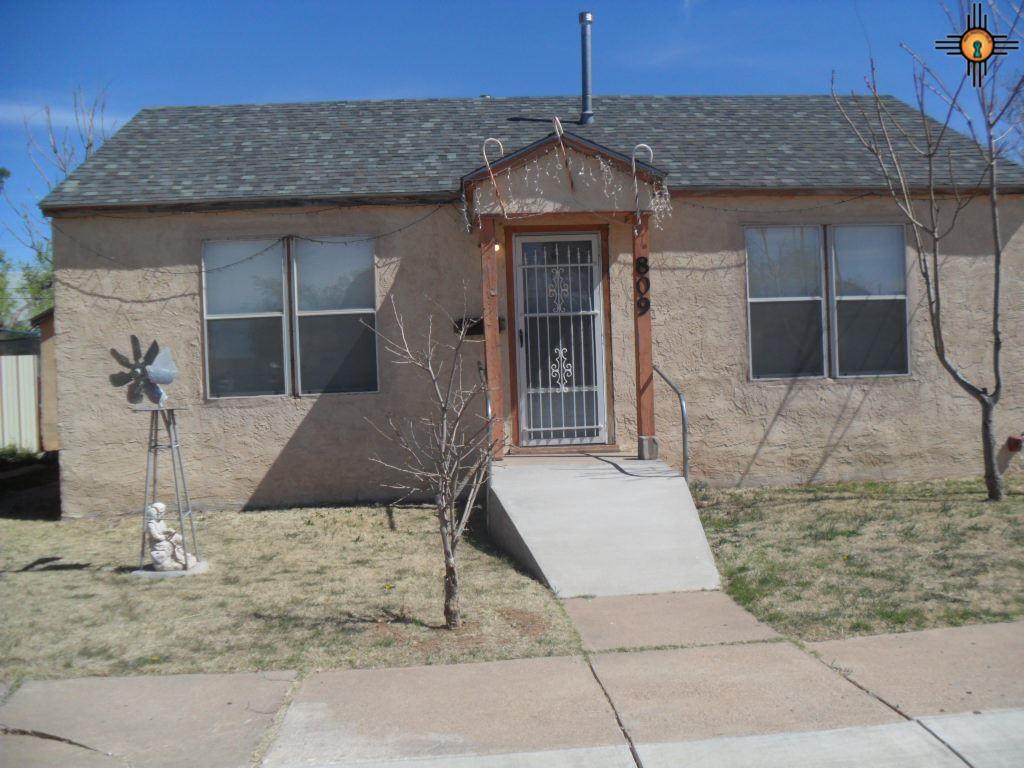 809 DAVIS STREET, Clovis, NM 88101