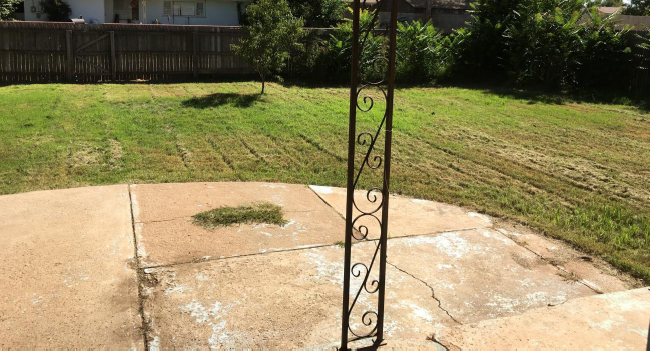 321 Prairieview DrClovis, NM, 88101Curry County