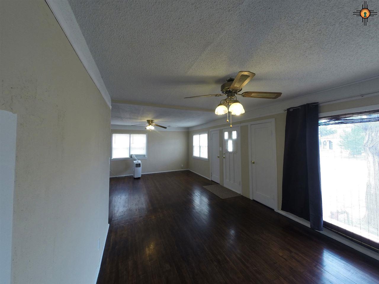 704 W 15th Street, Portales, NM 88130