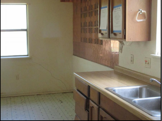 402 S Chamisal AveRoswell, NM, 88203Chaves County