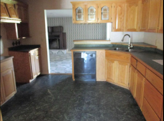705 N Plains Park DrRoswell, NM, 88203Chaves County