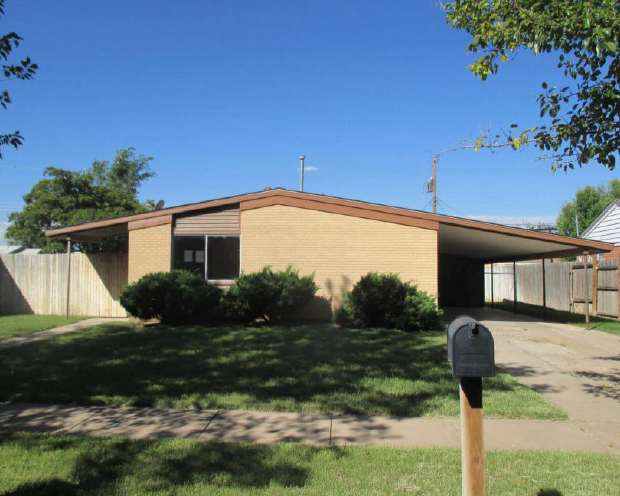 3102 Radcliff DrRoswell, NM, 88203Chaves County