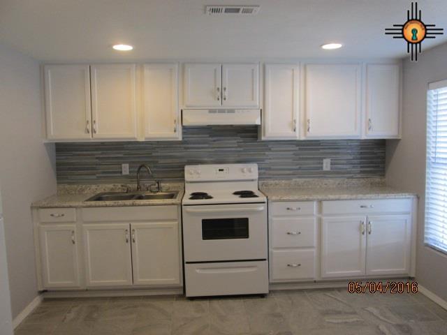 204 S 9th, Artesia, NM 88210