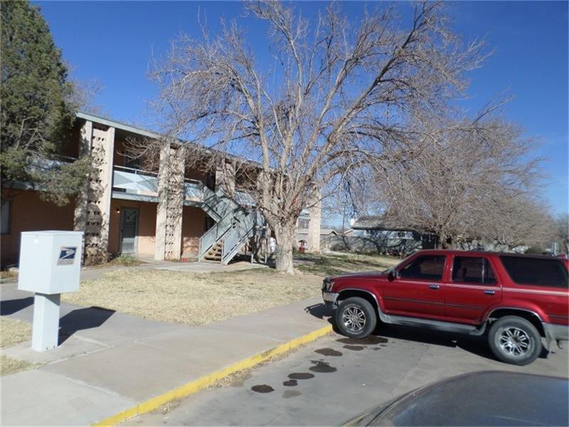 710 Hueco Street, Carlsbad, NM 88220