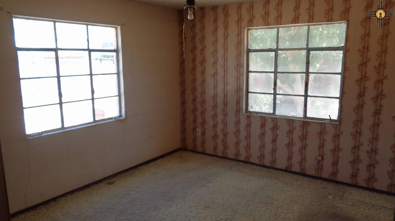 508 S Cypress, Carlsbad, NM 88220
