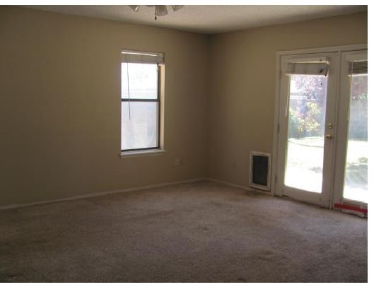 1409 Camino RealHobbs, NM, 88240Lea County