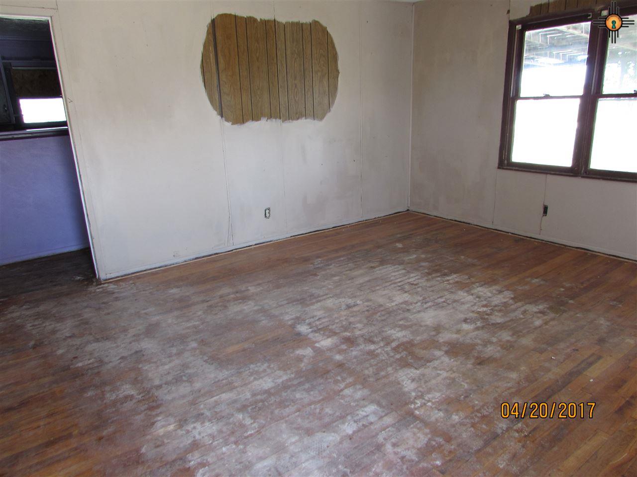 706 S 17th, Lovington, NM 88260