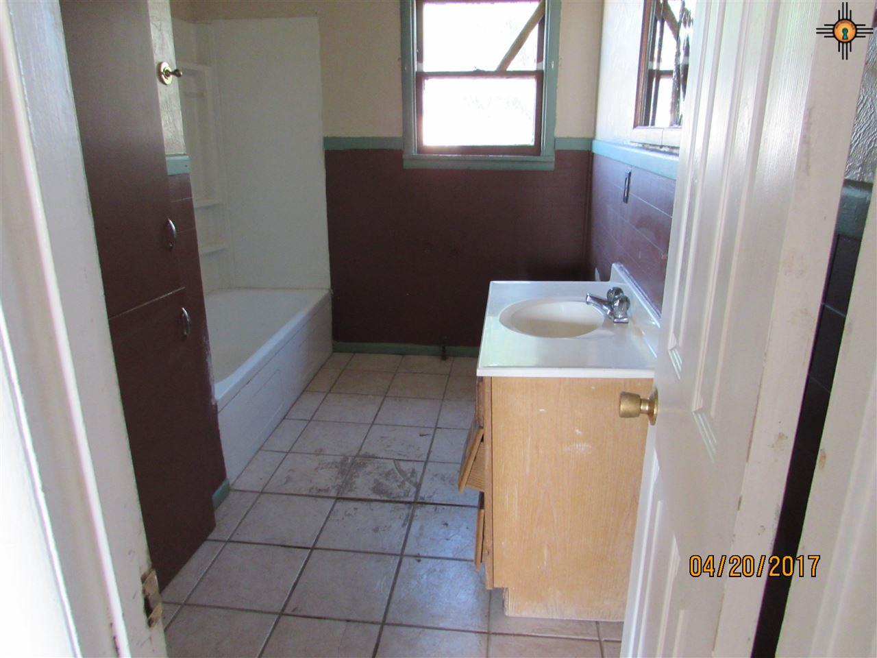 706 S 17th, Lovington, NM 88260