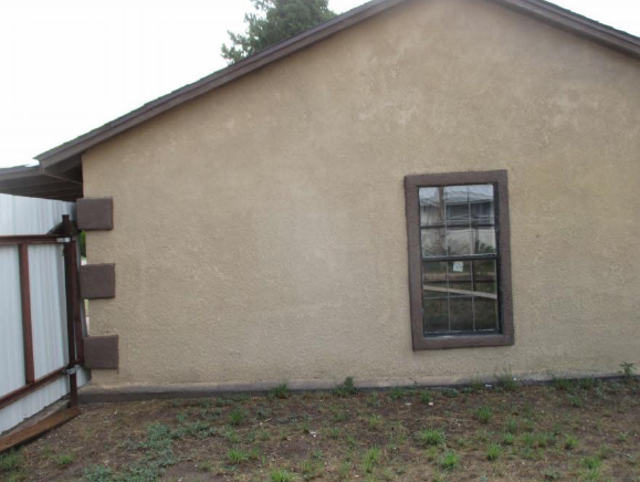 202 S 3rd StLovington, NM, 88260Lea County