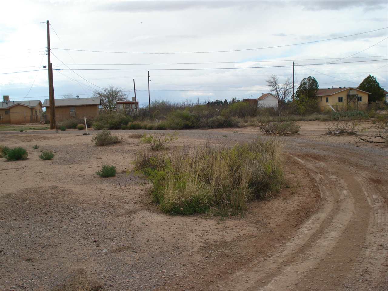 Mescalero ST, Alamogordo, NM 88310