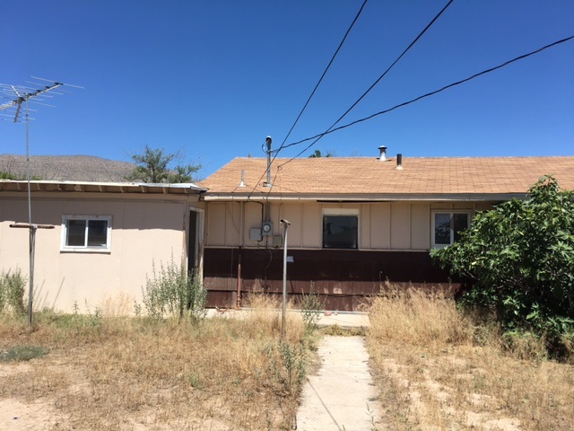 2203 Pecan DR, Alamogordo, NM 88310