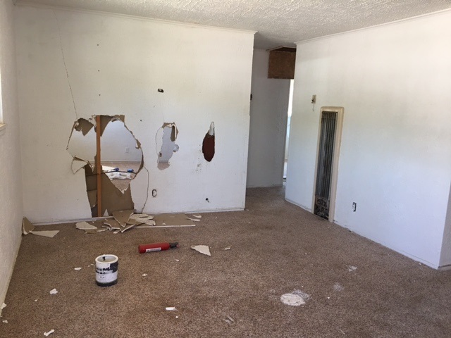 2203 Pecan DR, Alamogordo, NM 88310