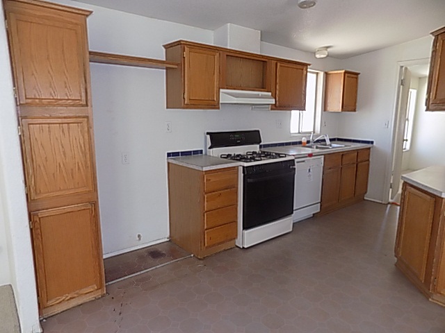 758 Wright AV, Alamogordo, NM 88310
