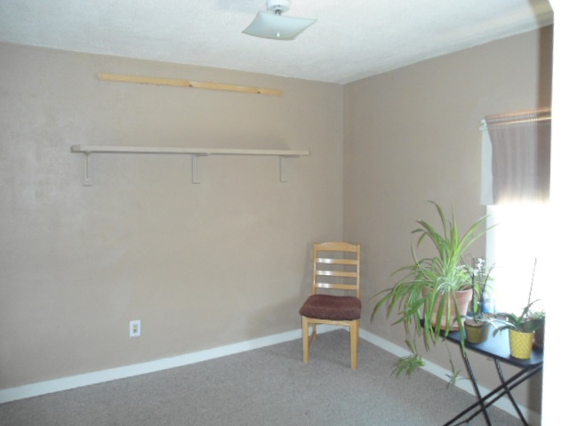 1502 Vermont AV, Alamogordo, NM 88310