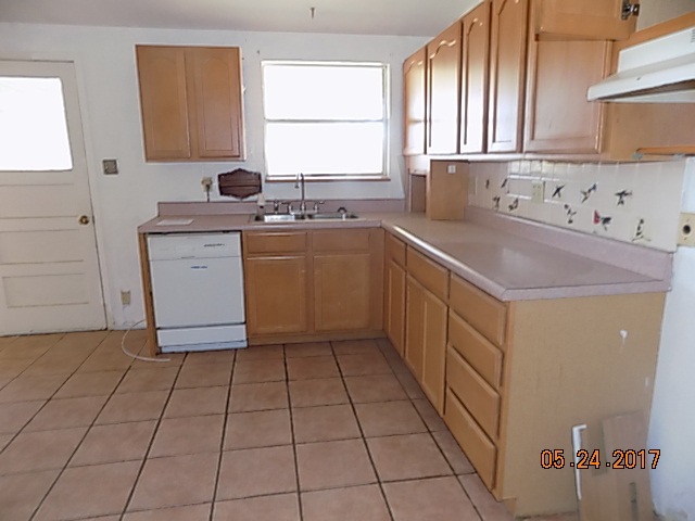 2409 Telles AV, Alamogordo, NM 88310