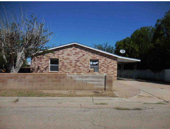 1103 Catalina LnAlamogordo, NM, 88310Otero County