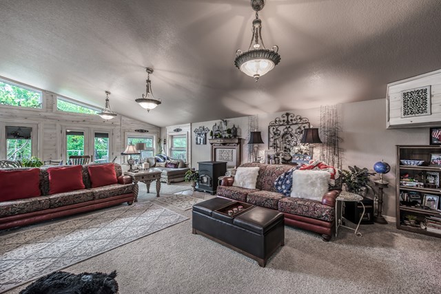 27517 HWY 70, Glencoe, NM 88324