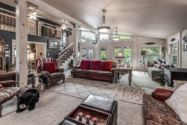 27517 HWY 70, Glencoe, NM 88324